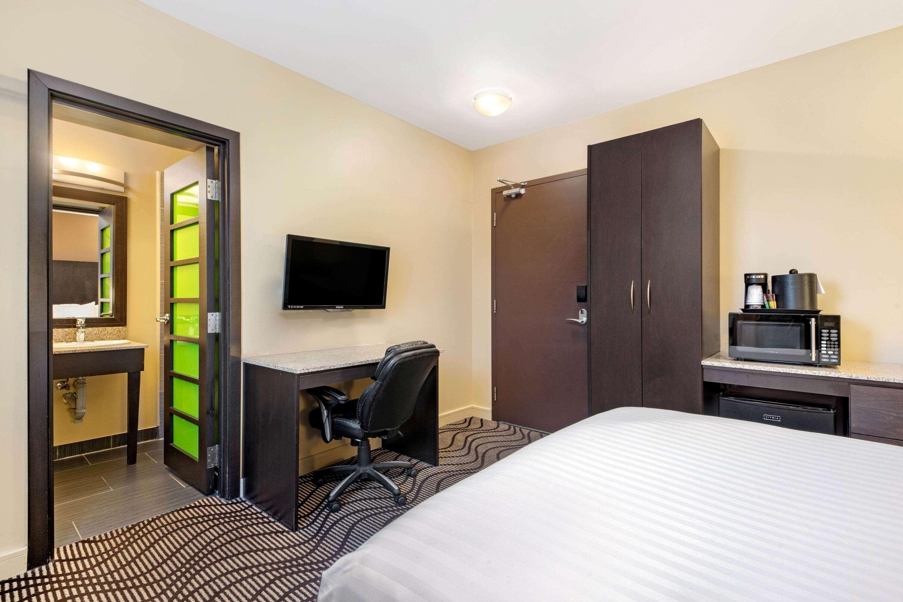 Hotel La Quinta By Wyndham Oshawa Zewnętrze zdjęcie
