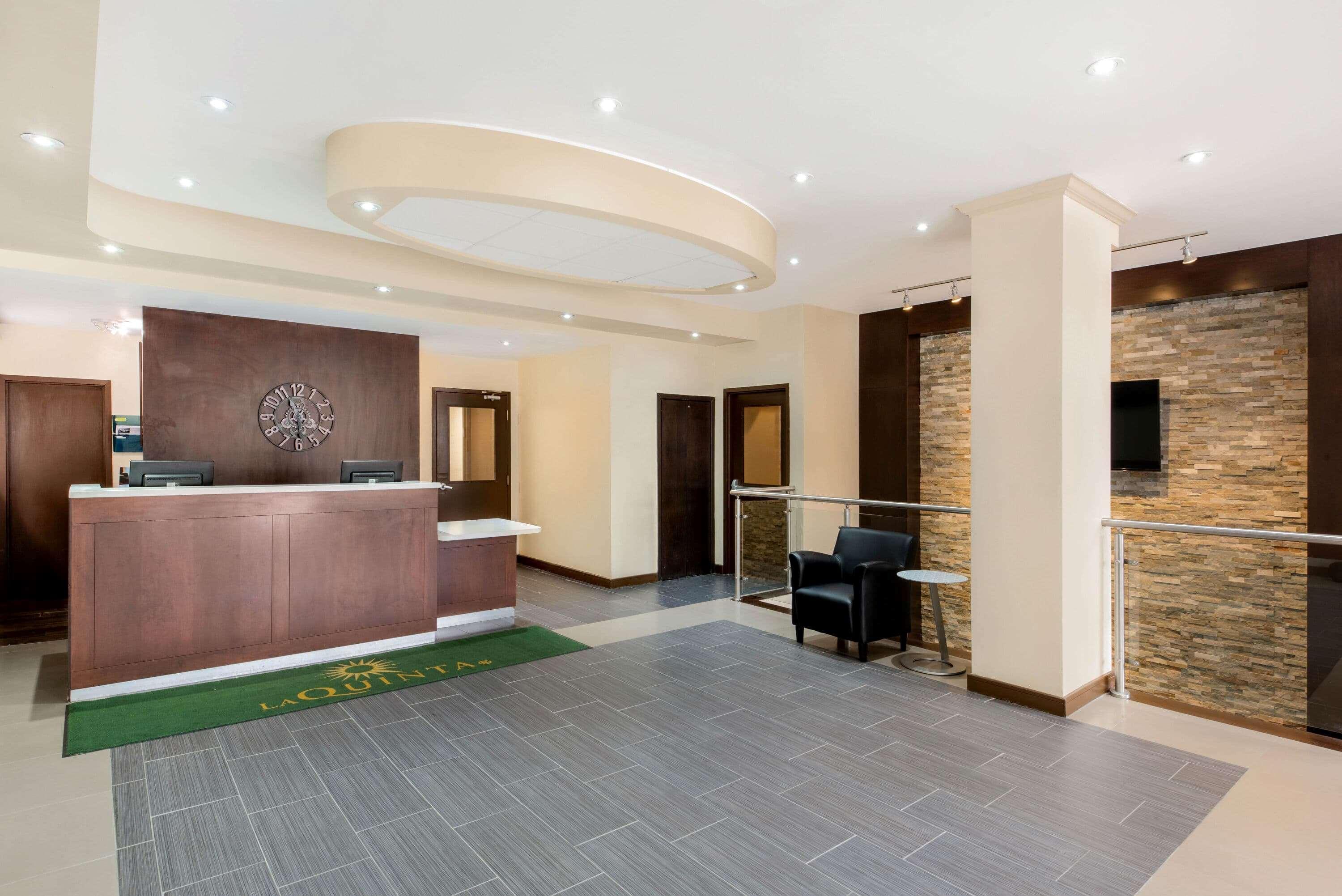 Hotel La Quinta By Wyndham Oshawa Zewnętrze zdjęcie